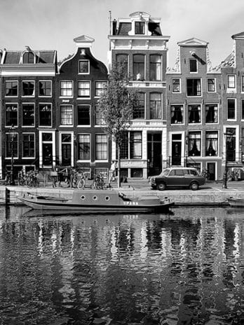 Fotobehang – 051.04 Zwart/wit foto uit de jaren 60 van Amsterdam