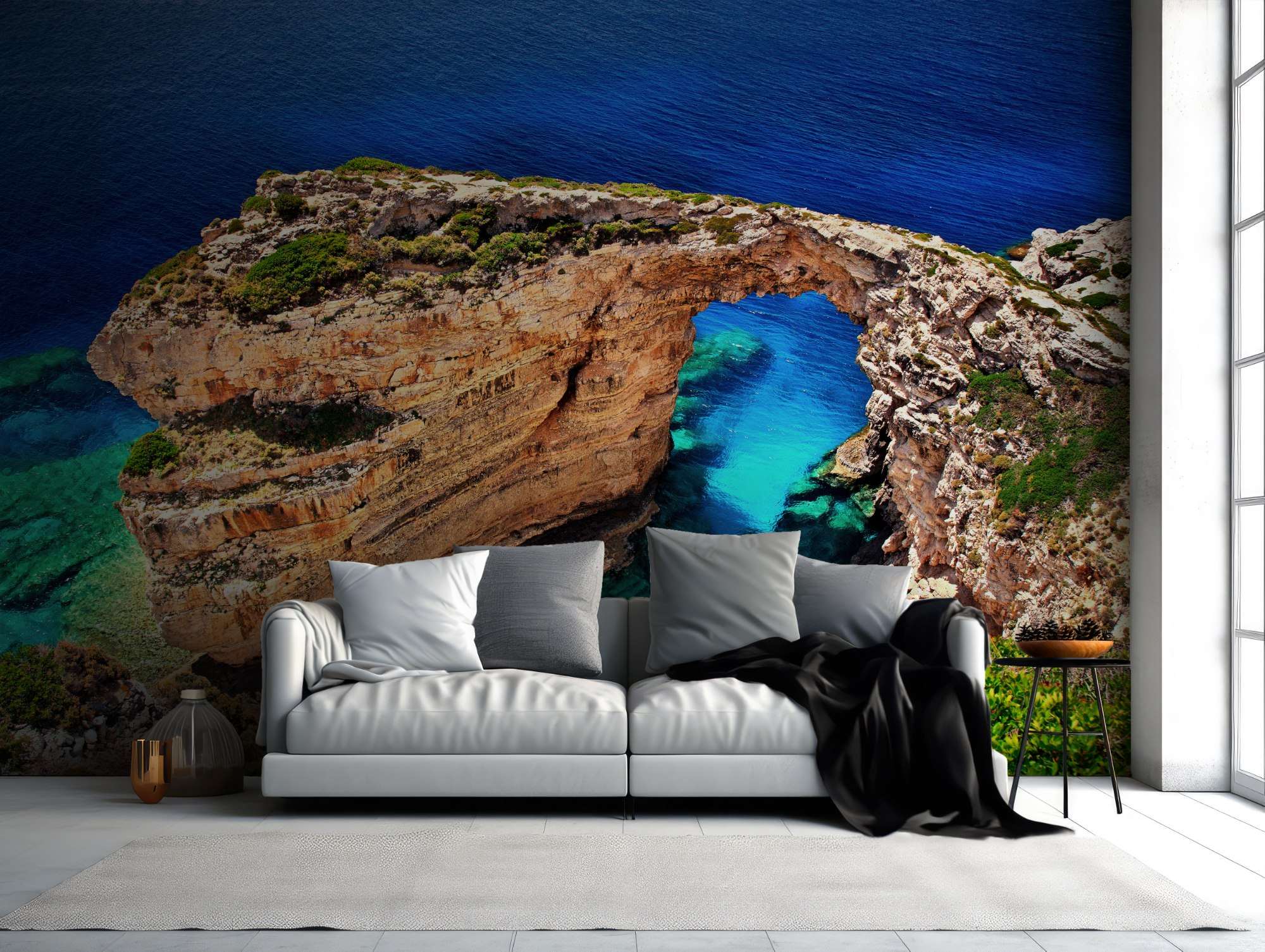 Gouden Rotsboog boven Turquoise Zee