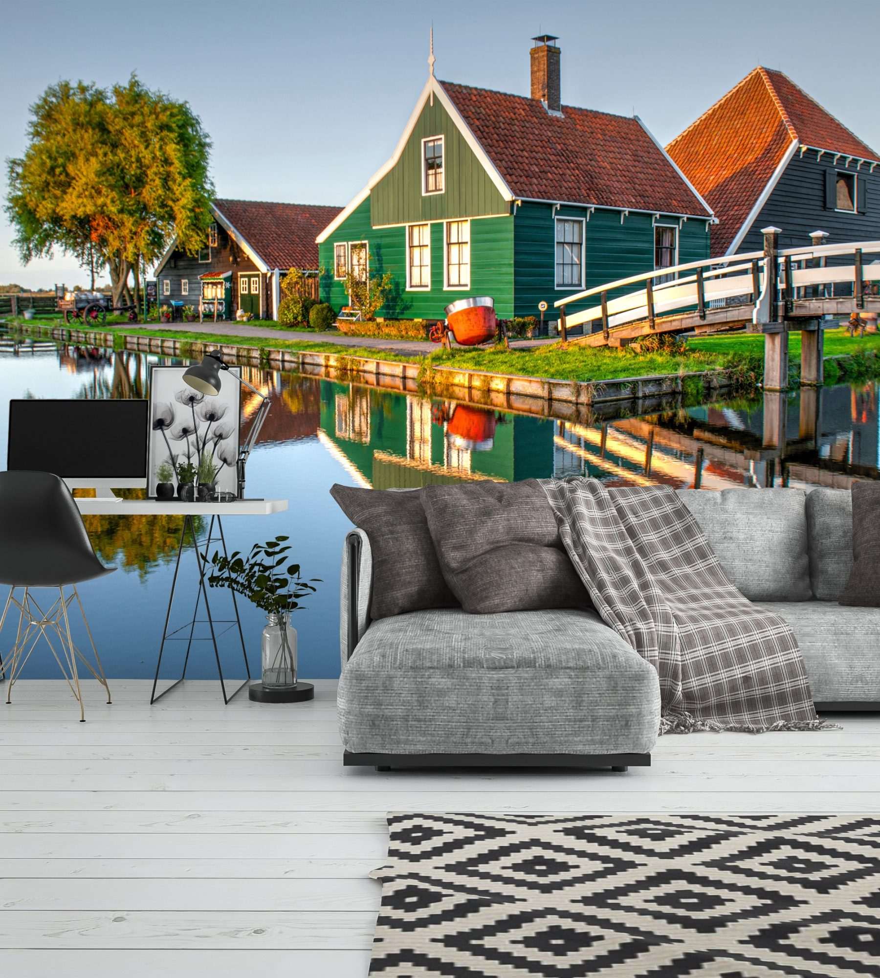 Zaanse Huisjes met Reflectie bij Daglicht