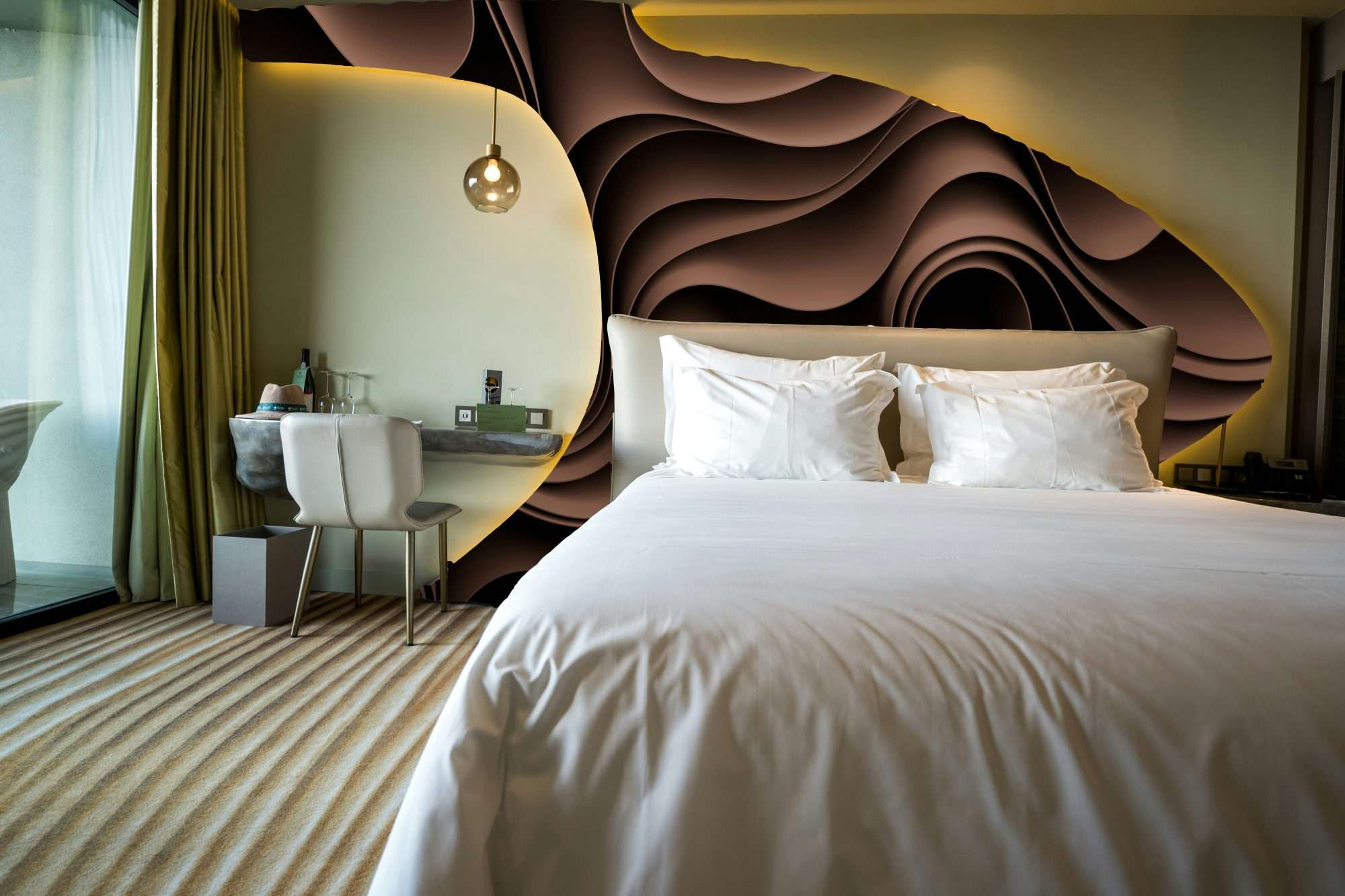 Hotel/restaurant/