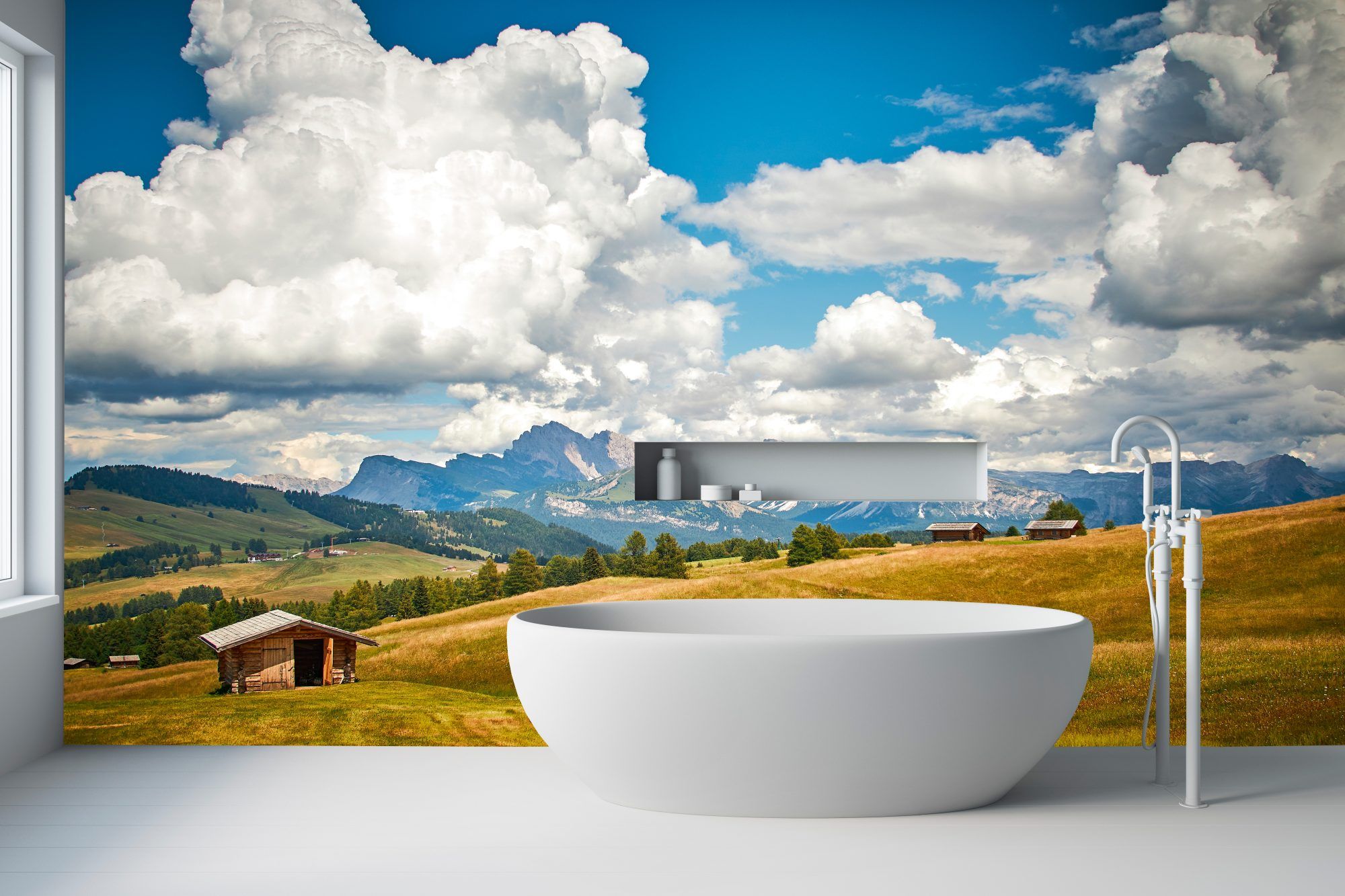 Fotobehang Alpenweide met Bergen en Indrukwekkende Wolkenlucht